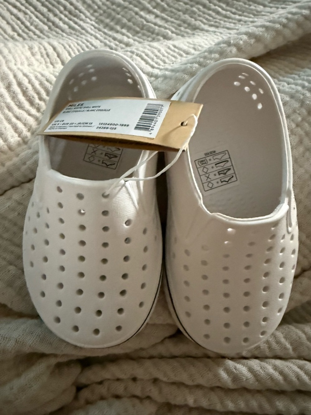 Native White Kids Slip-On Perforated Casual Shoes